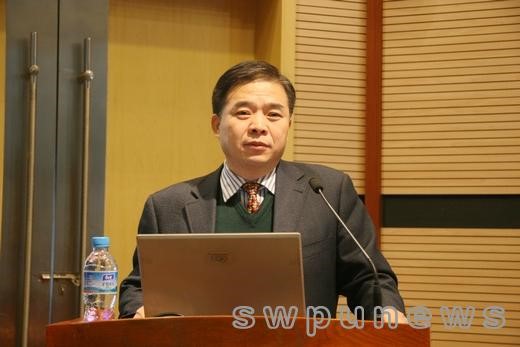 bat365正版唯一官网创新论坛第一千零七十五讲：教学能力纵横谈