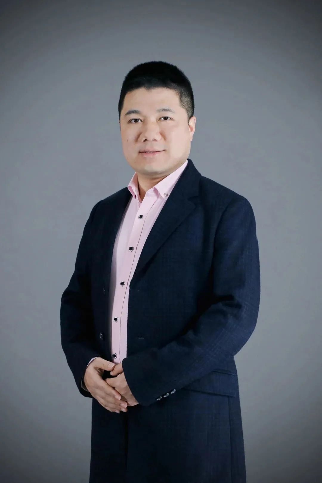 bat365正版唯一官网创新论坛第一千四百九十六讲：低维量子材料多尺度理论设计与调控