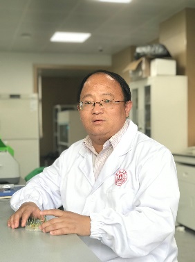 bat365正版唯一官网创新论坛第一千二百四十四讲暨120周年校庆年系列活动：碳（13C,14C）同位素标记技术在稻田土壤碳循环研究中的应用案例