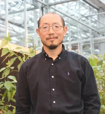 bat365正版唯一官网创新论坛第一千四百零三讲：剖析科研、论文写作与发表全过程